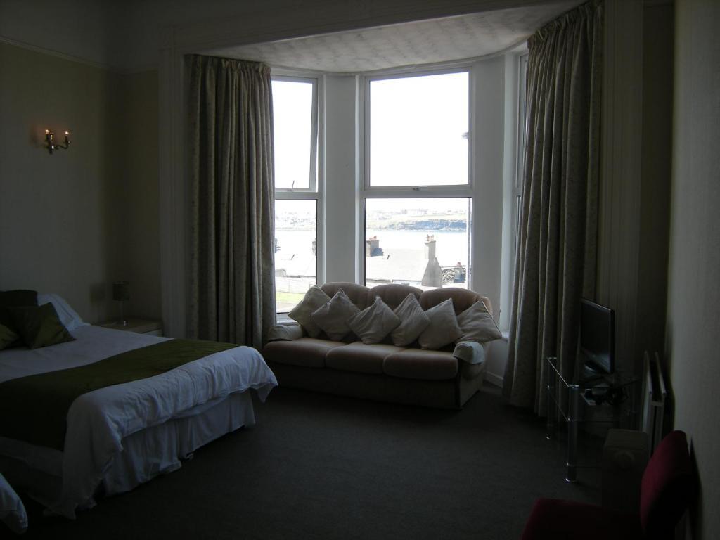 Ashlea House Hotel Portrush Room photo